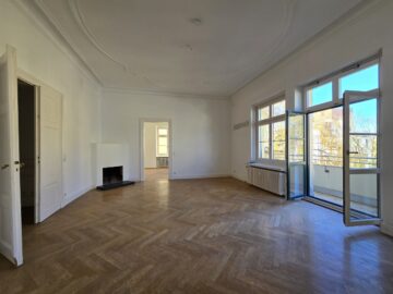 Rarität: Arbeiten und Wohnen im edlen Altbau Nähe Theresienwiese/Goetheplatz - Raum 3 mit Kamin und Balkon