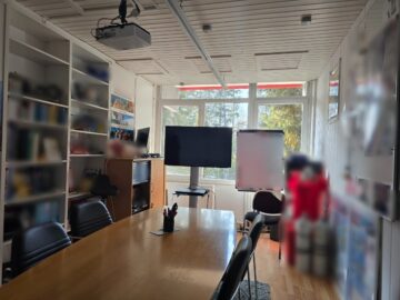 Große Ladeneinheit inkl. Lagerräumen in Baldham - Laden innen