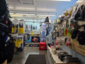 Große Ladeneinheit inkl. Lagerräumen in Baldham - Laden innen